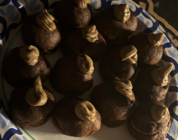 Mocha pudding cream puffs! Mocha pudding cream puffs!